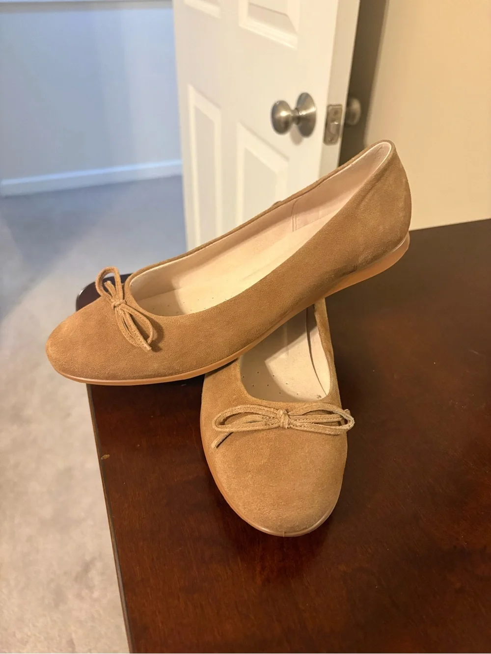 Ecco Women's Suede Ballet Flats in tan
